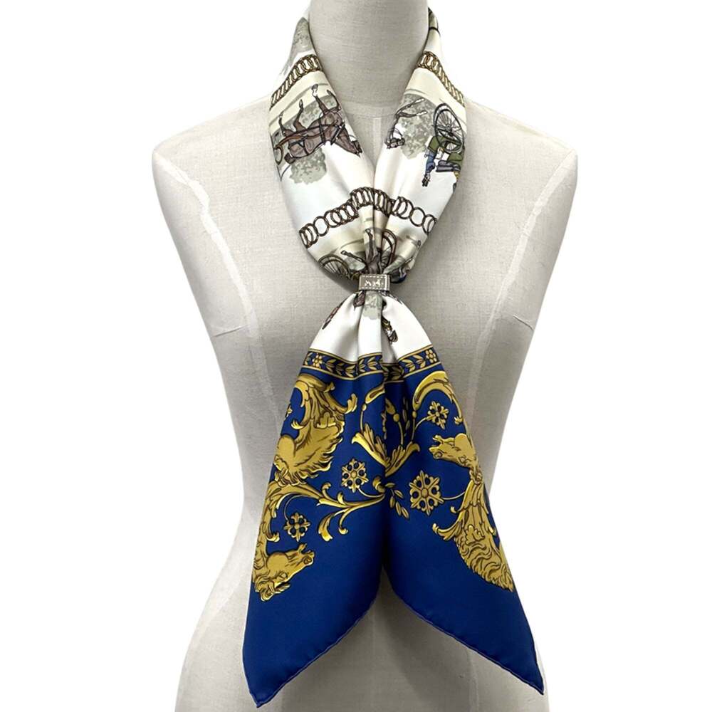 HERMES Blue Silk Scarf - Picture 6 of 7